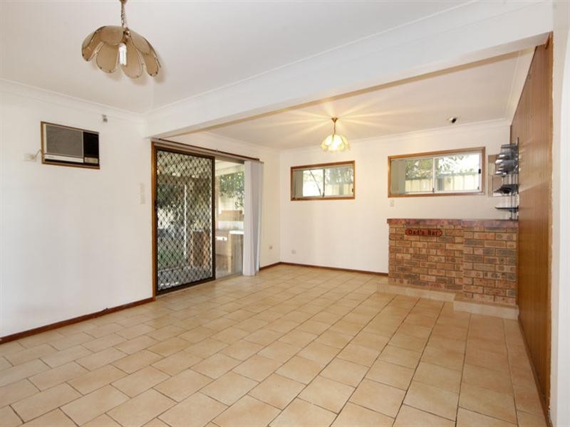 56 Laelana Avenue, Budgewoi NSW 2262