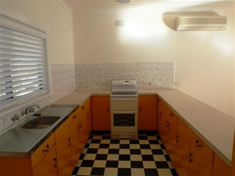 62 Main Road, Toukley NSW 2263
