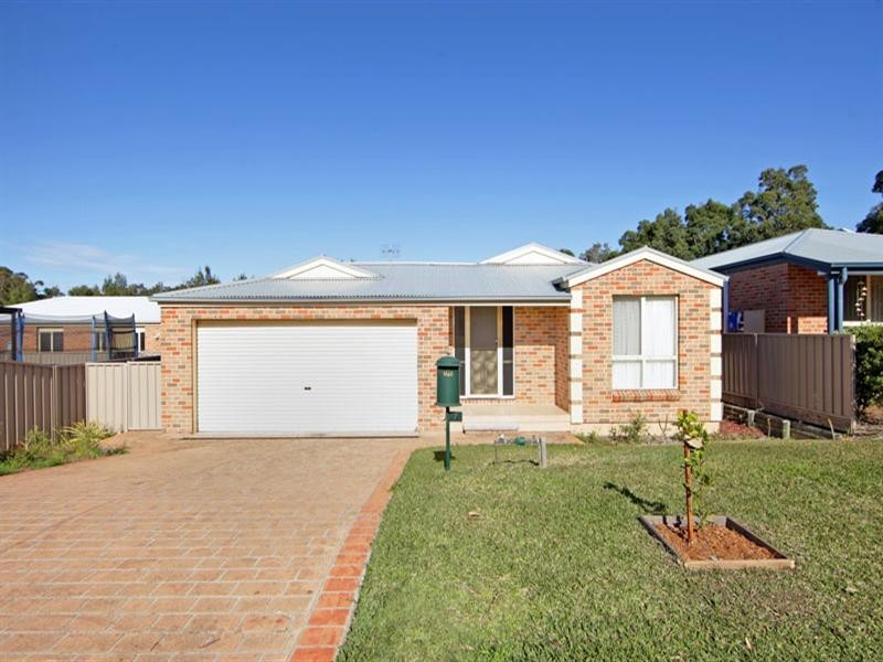 7 Delavia Drive, Lake Munmorah NSW 2259