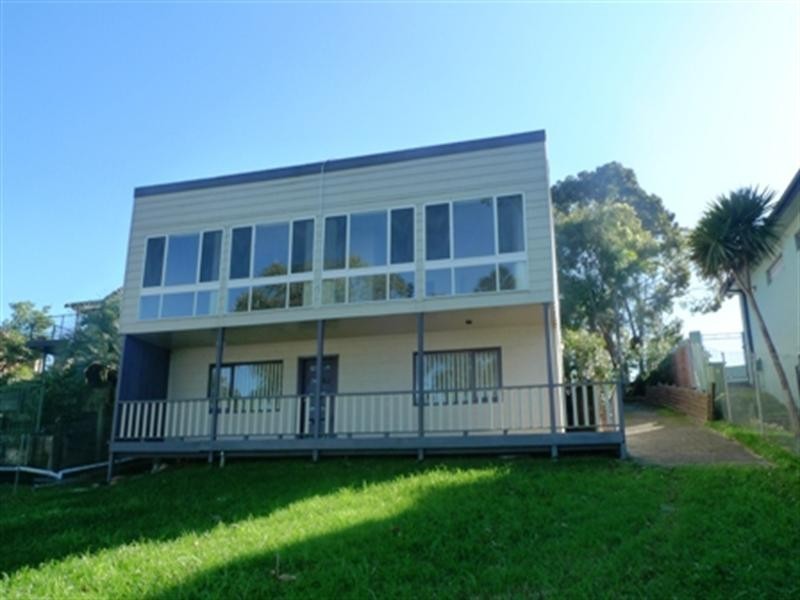 90 Marks Road, Gorokan NSW 2263