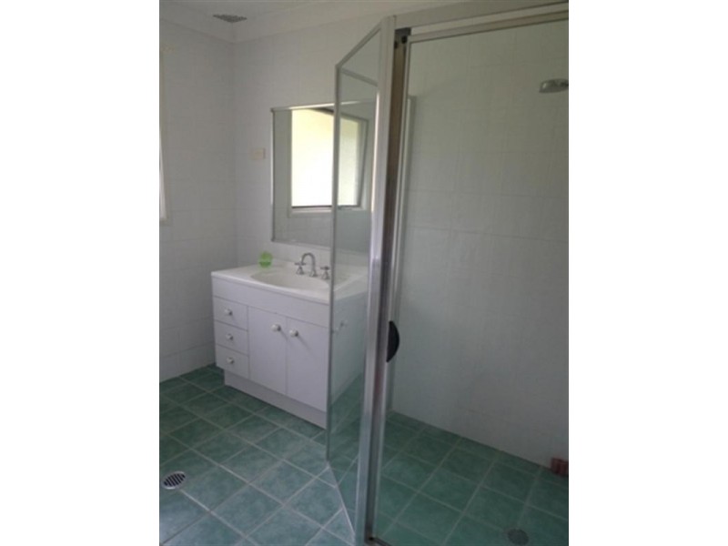 8 Munmorah Avenue, Charmhaven NSW 2263