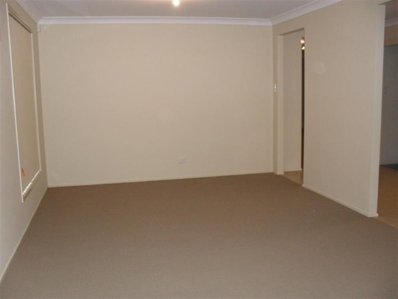 4 Kooringal Avenue, Woongarrah NSW 2259