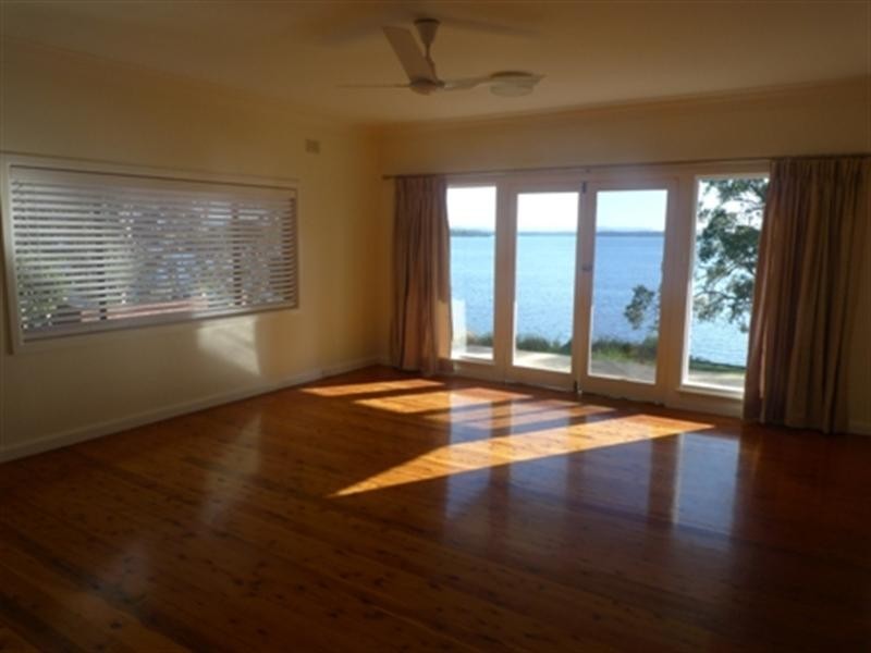 62 Main Road, Toukley NSW 2263