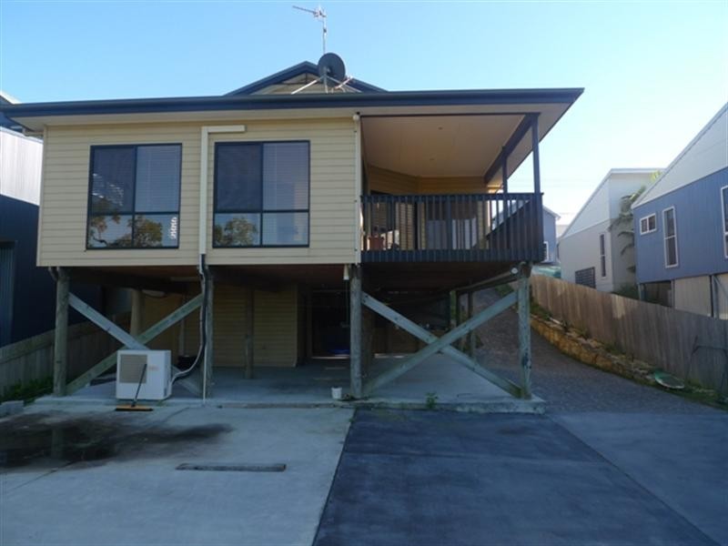 3 Clarence Avenue, Lake Munmorah NSW 2259