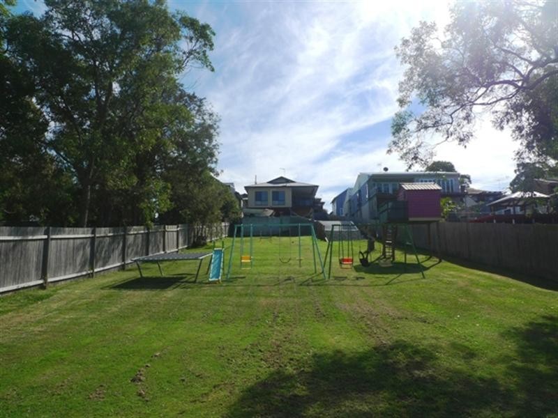 3 Clarence Avenue, Lake Munmorah NSW 2259