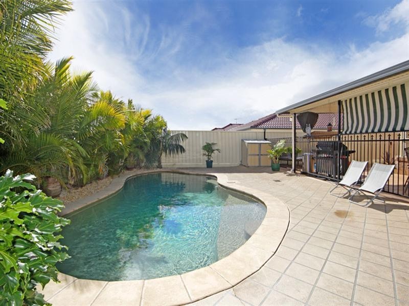 80 Mountain View Drive, Woongarrah NSW 2259