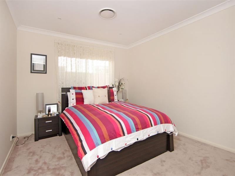 80 Mountain View Drive, Woongarrah NSW 2259