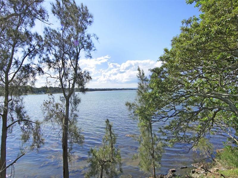 8a Main Road, Toukley NSW 2263