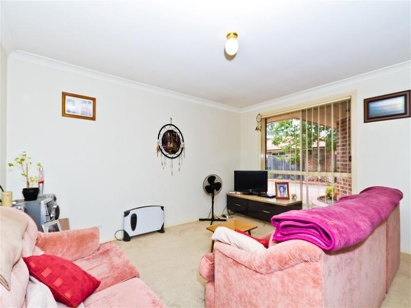 2/745 Pacific Highway, Kanwal NSW 2259