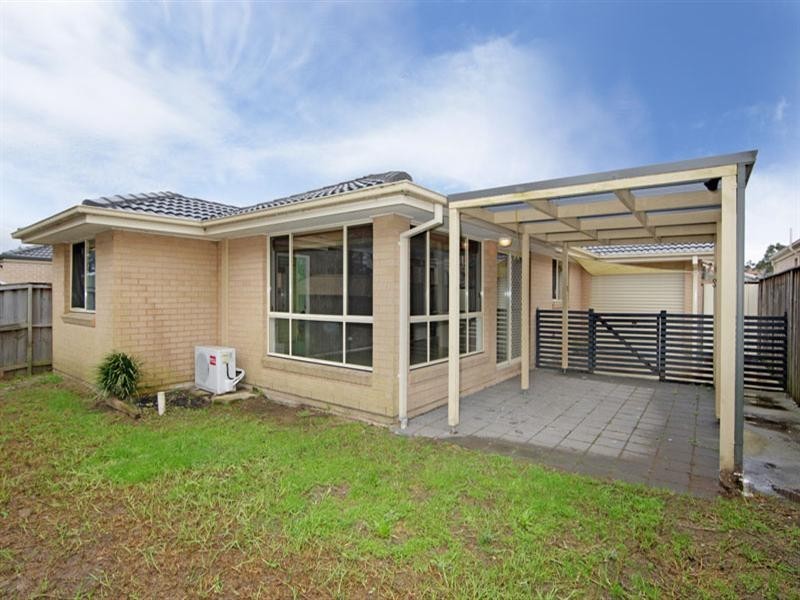 66 Nelmes Road, Blue Haven NSW 2262