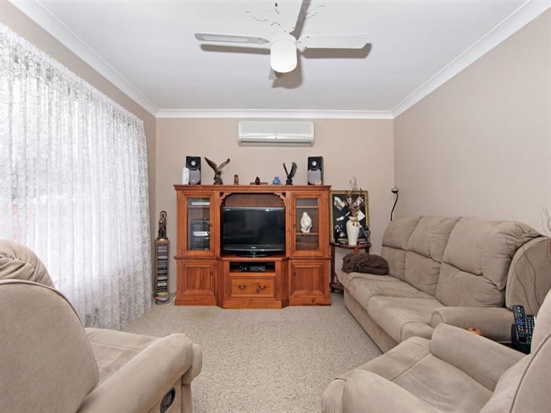 6 Taloma Street, Gorokan NSW 2263