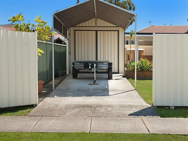 2 Irving Court, Hamlyn Terrace NSW 2259