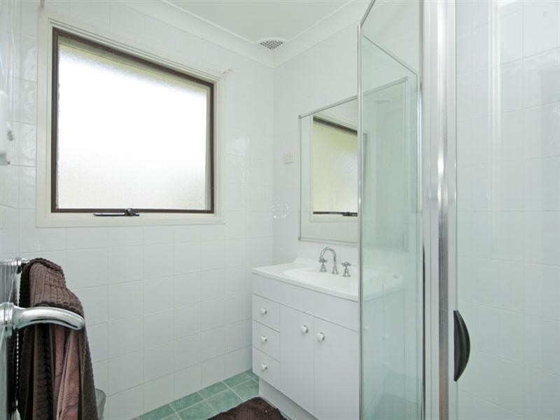 8 Munmorah Avenue, Charmhaven NSW 2263