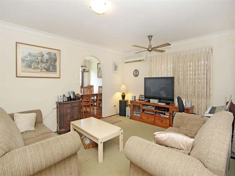 17 Suffolk Street, Gorokan NSW 2263