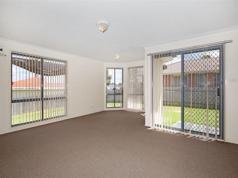 41 Timbara Crescent, Blue Haven NSW 2262