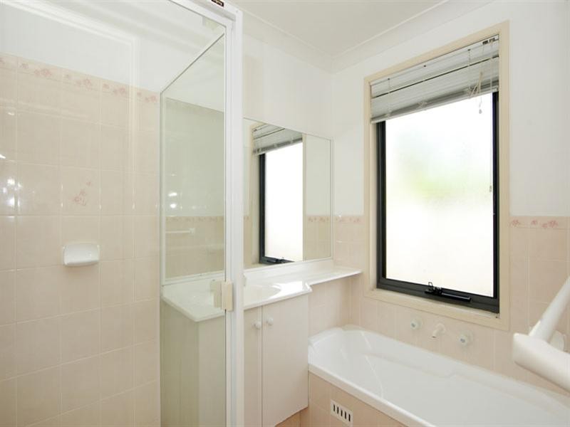 41 Timbara Crescent, Blue Haven NSW 2262