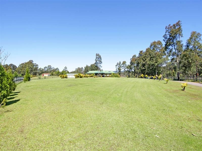 447 Hue Hue Road, Jilliby NSW 2259