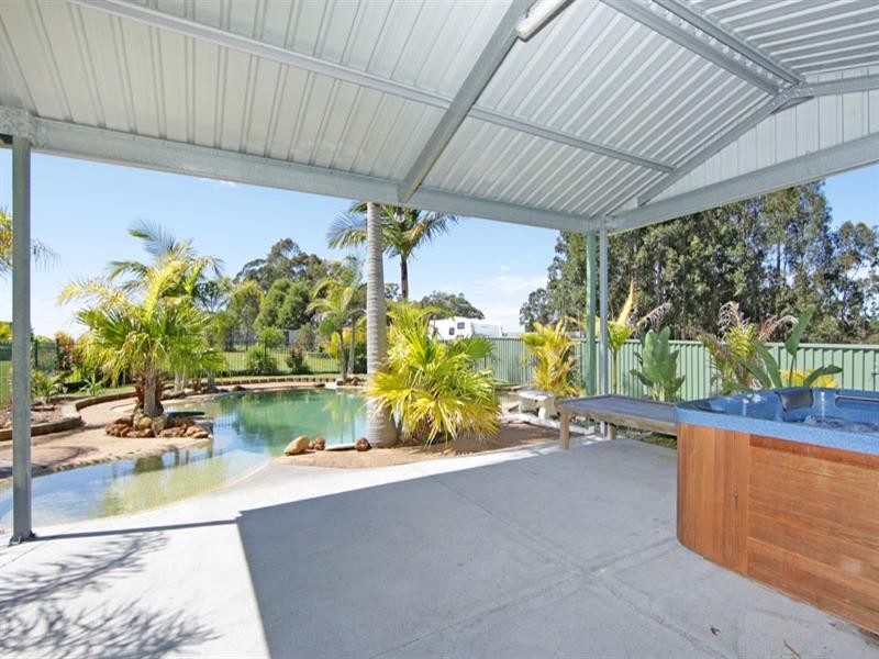 447 Hue Hue Road, Jilliby NSW 2259