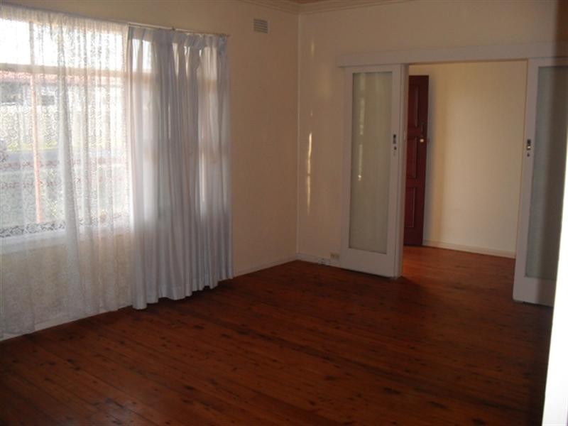 94 Wallarah Road, Gorokan NSW 2263