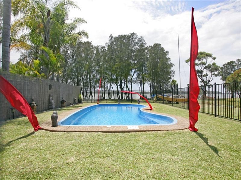 11 Panorama Avenue, Charmhaven NSW 2263