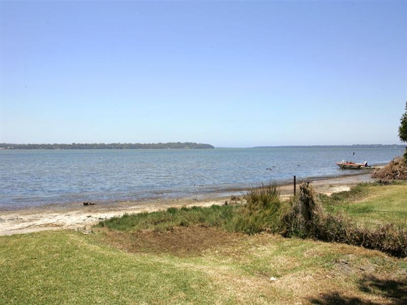 11 Panorama Avenue, Charmhaven NSW 2263