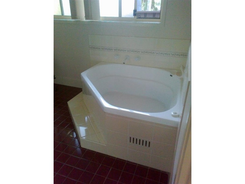 48 Middlesex Avenue, Gorokan NSW 2263