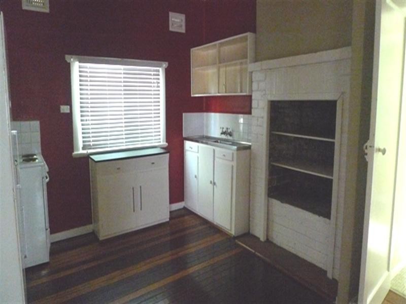 6 Murrawal Road, Wyongah NSW 2259