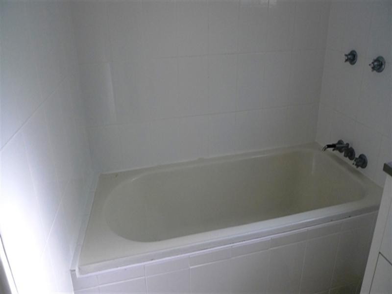 6 Murrawal Road, Wyongah NSW 2259