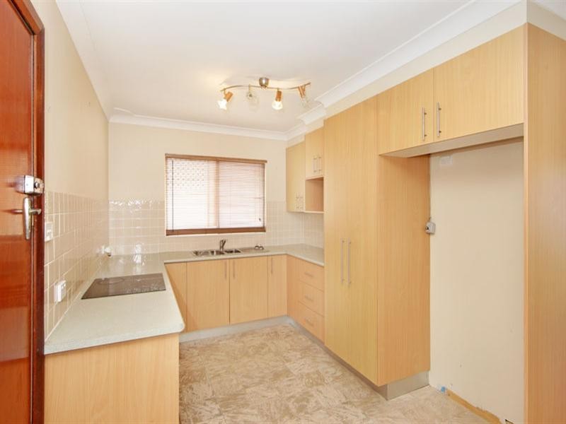 8 Skyline Street, Gorokan NSW 2263