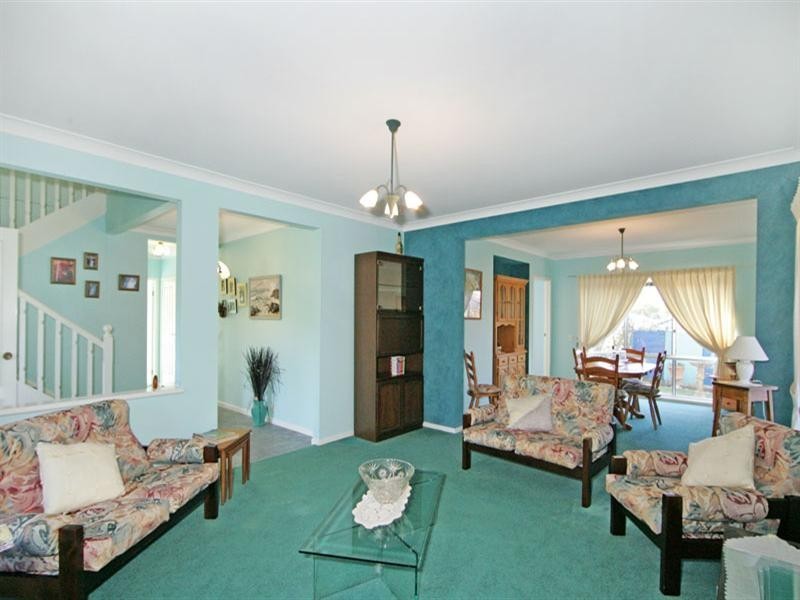 8 Arakoon, Woongarrah NSW 2259