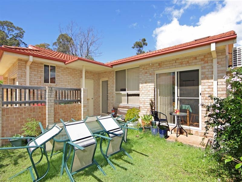 2/2-4 Oxford Drive, Lake Haven NSW 2263