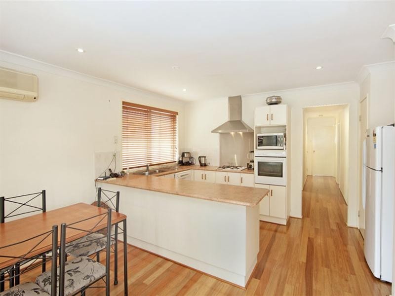 12 Hamlyn Road, Hamlyn Terrace NSW 2259