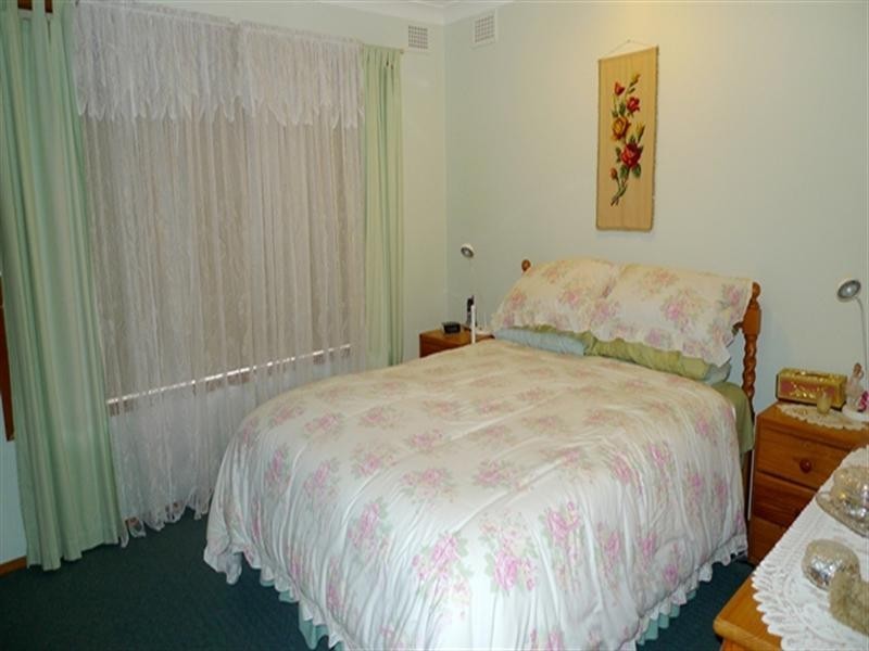 137 Birdwood Drive, Blue Haven NSW 2262