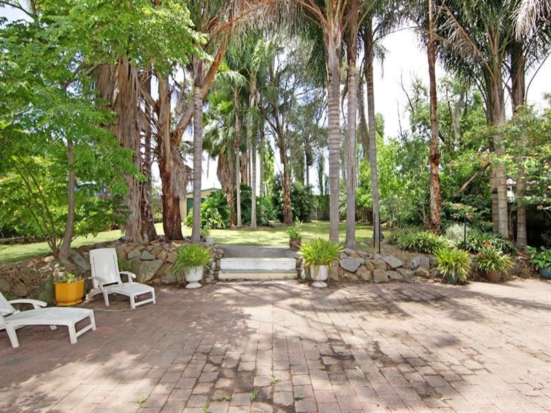 4 St Albans Road, Warnervale NSW 2259