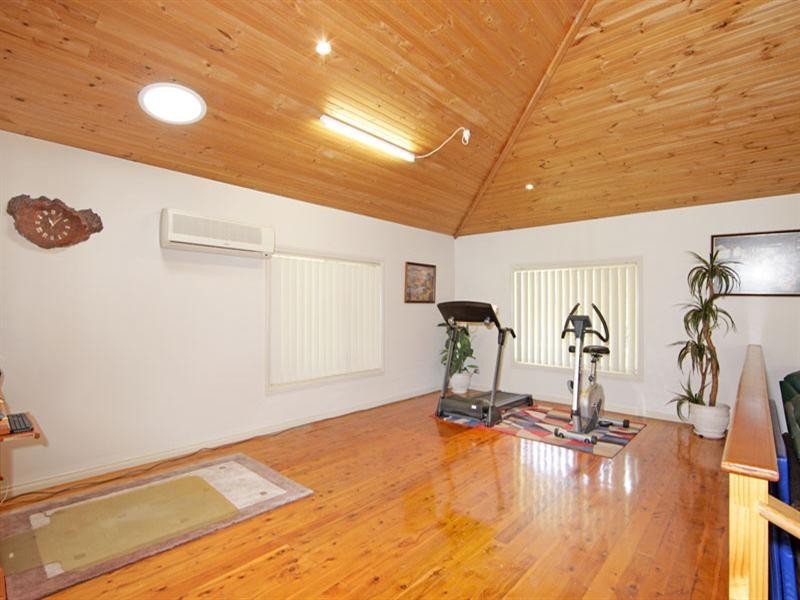 447 Hue Hue Road, Jilliby NSW 2259