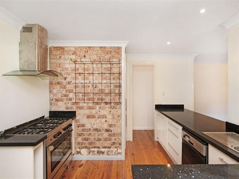 110 Westbrook Parade, Gorokan NSW 2263