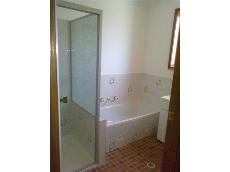 37 Gilbert Avenue, Gorokan NSW 2263