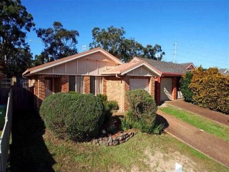 10 Nelmes Road, Blue Haven NSW 2262