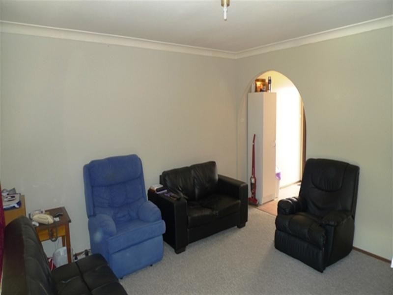 1 and 2/143 Wallarah Road, Gorokan NSW 2263