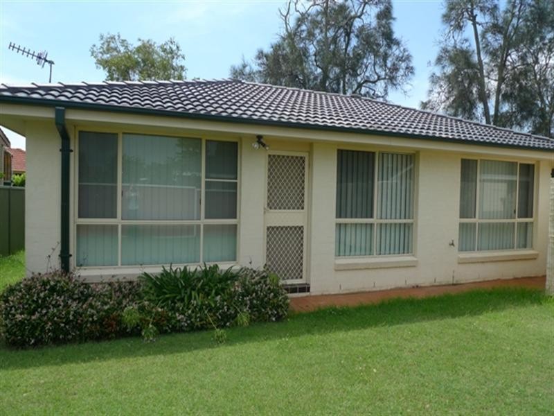 1/28 Manuka Parade, Gorokan NSW 2263