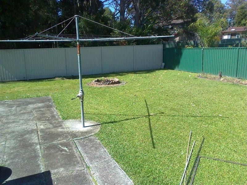 7 Charmhaven Avenue, Charmhaven NSW 2263