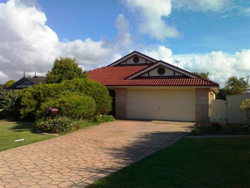 12a Camellia Place, Woongarrah NSW 2259