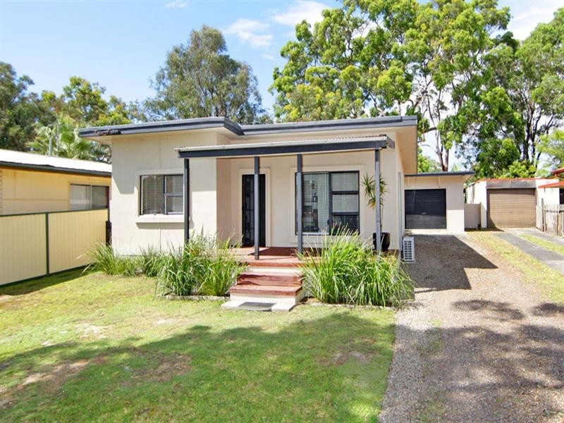 12 Inderan Avenue, Lake Haven NSW 2263