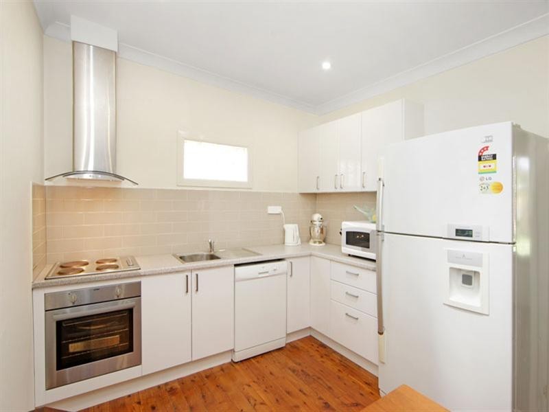 12 Inderan Avenue, Lake Haven NSW 2263