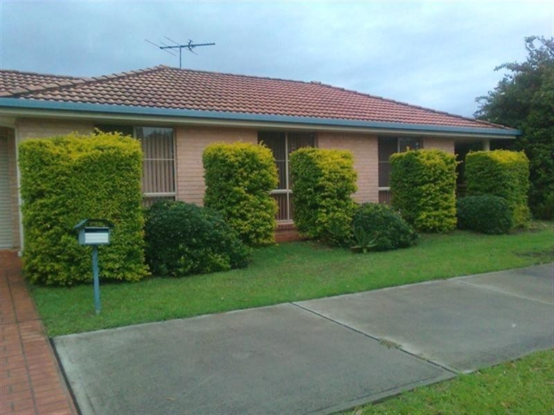 2 Skyhawk Avenue, Hamlyn Terrace NSW 2259