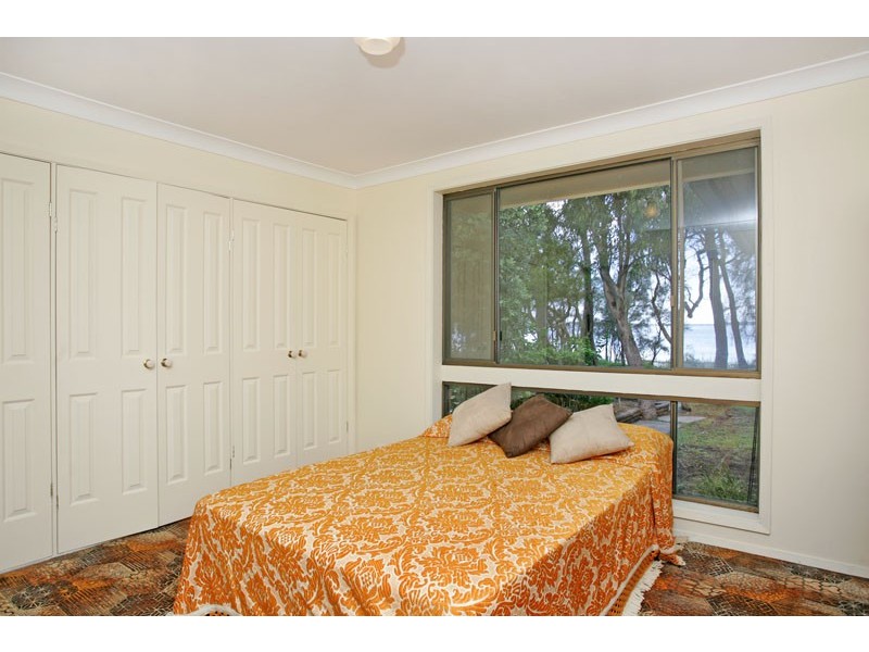 65 Malvina Parade, Lake Haven NSW 2263