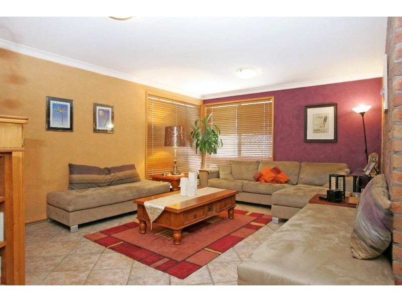 2 Keswick Drive, Lake Haven NSW 2263
