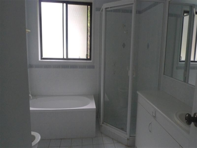 14 Manuka Parade, Gorokan NSW 2263