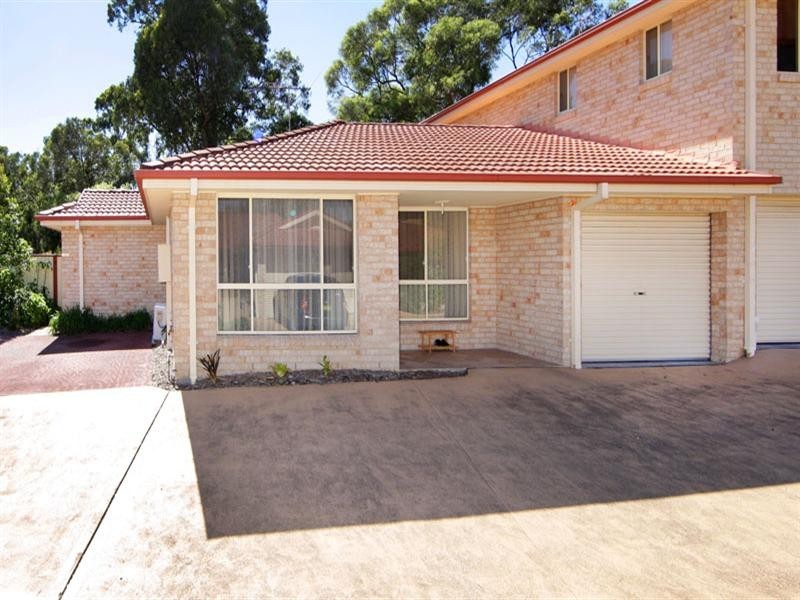 8/2-4 Oxford Drive, Lake Haven NSW 2263