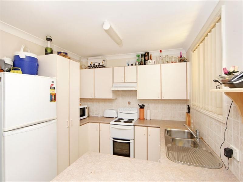 8/2-4 Oxford Drive, Lake Haven NSW 2263